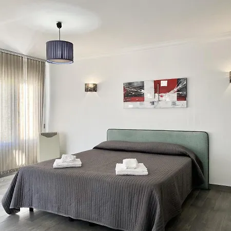 Apartamento Tenis - *