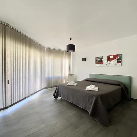 Tenis - Apartamento *